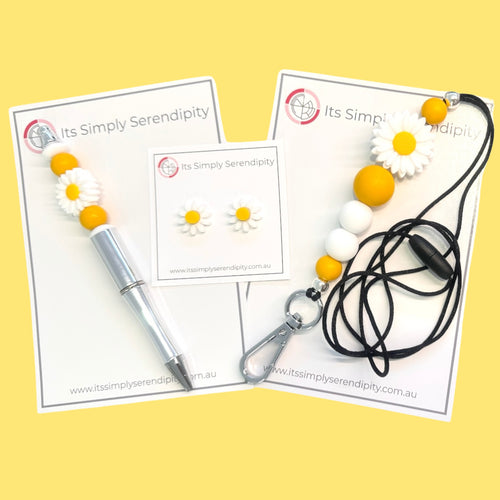 Lanyard Bundle with Free Earrings - White Fresh As A Daisy